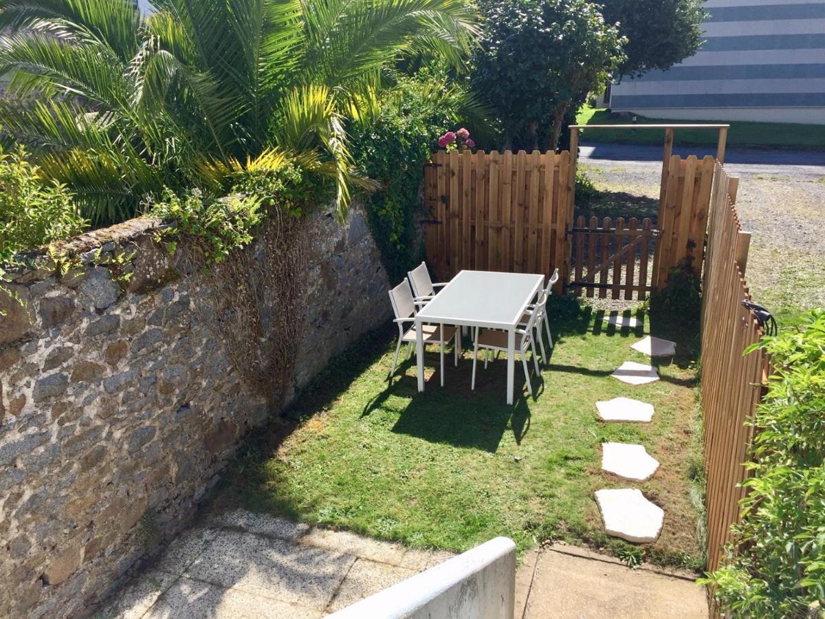 T1 Bis Proche Du Centre Avec Terrasse Apartman Saint-Brieuc Kültér fotó